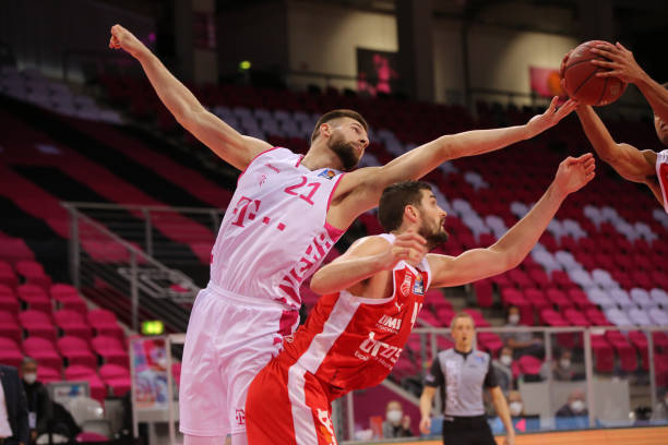 过去五次在 过去五次在