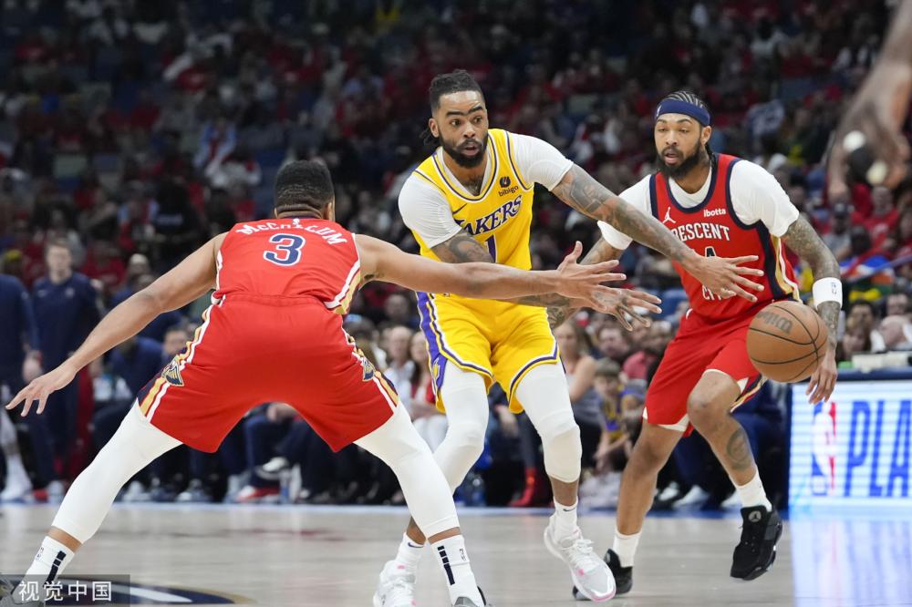 审视米兰的 审视米兰的